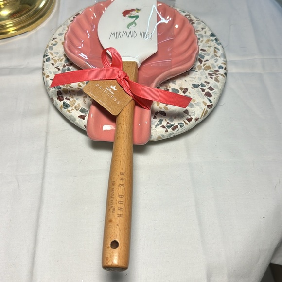 Rae Dunn Mermaid Vibes spoon rest with spatula - Picture 3 of 4
